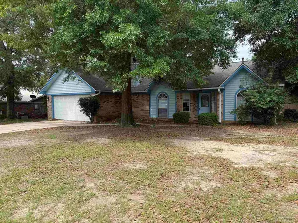 4815 Autumn Dr, Pace, FL 32571