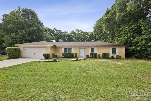 5329 Casper Cir, Milton, FL 32570