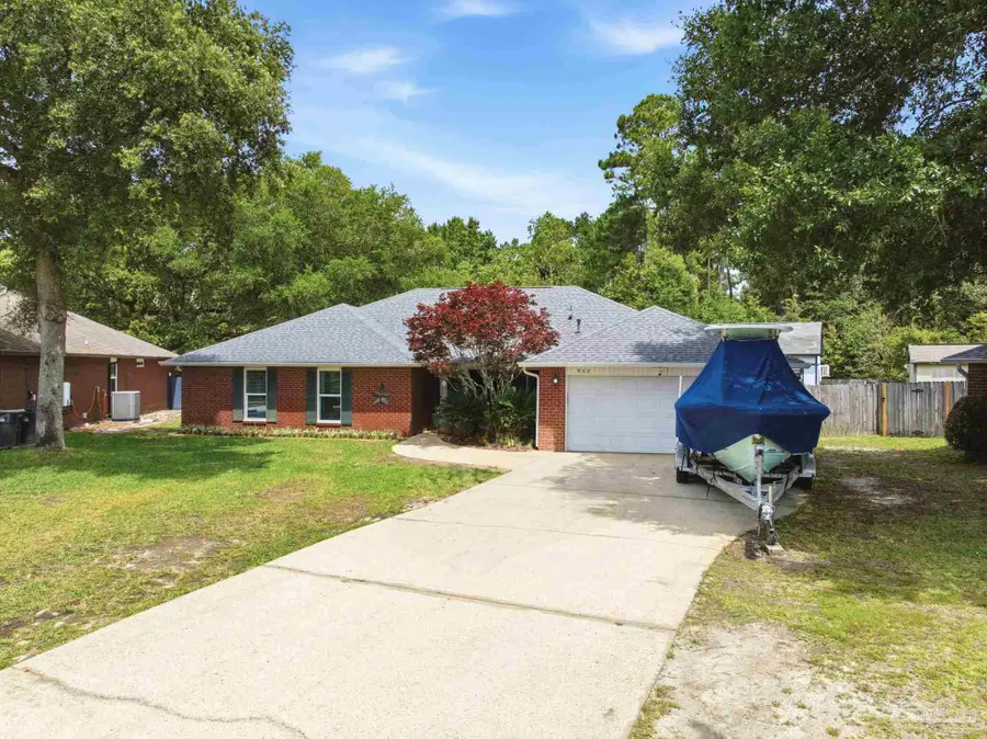 952 Lake Aire Dr, Pensacola, FL 32506 - #2