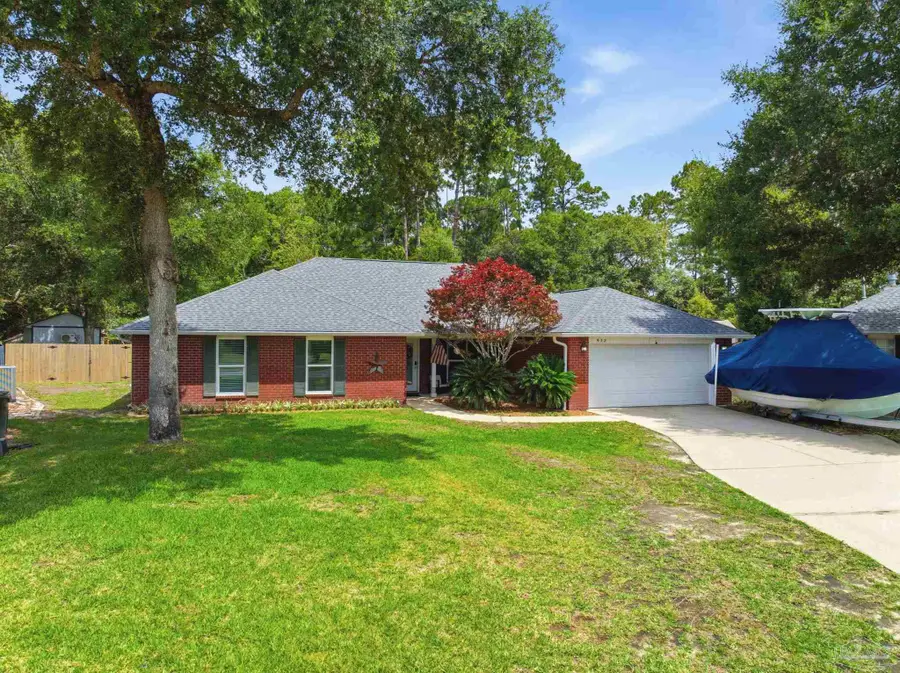 952 Lake Aire Dr, Pensacola, FL 32506 - #3