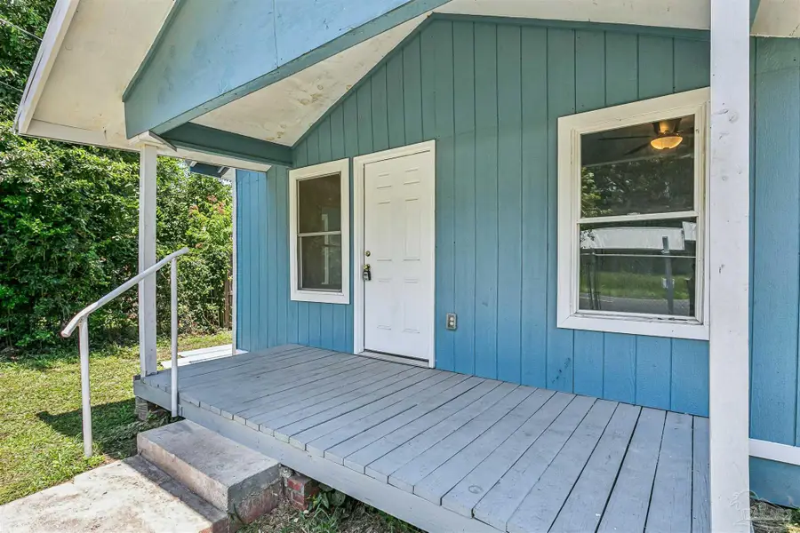 1208 N T St, Pensacola, FL 32505 - #3