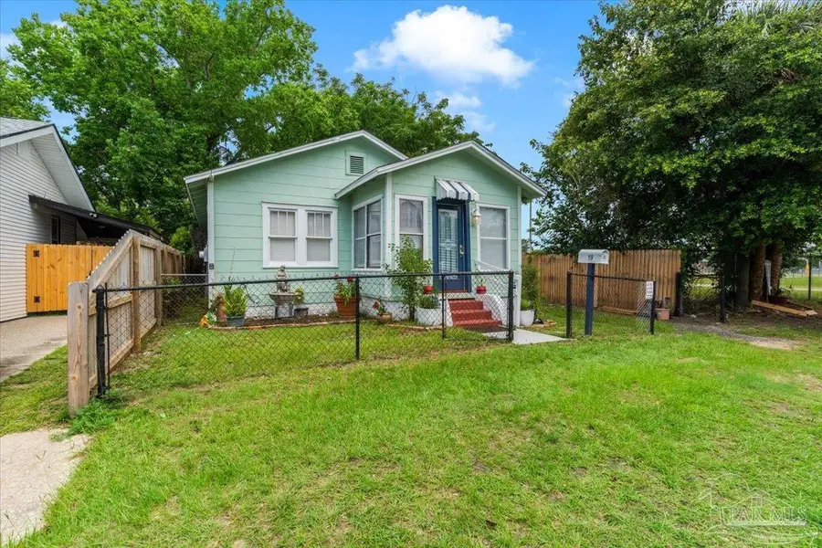 19 N G St, Pensacola, FL 32502 - #2