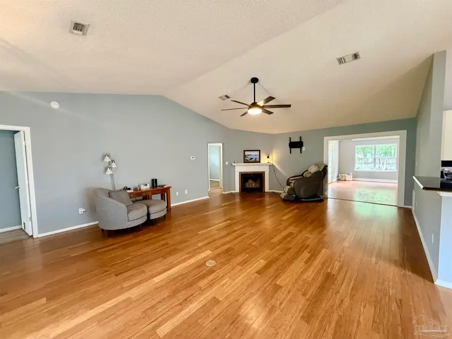 5663 Culpepper Cir, Pace, FL 32571 - #3