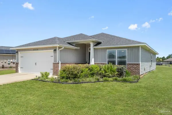 6254 Redberry Dr, Gulf Breeze, FL 32563