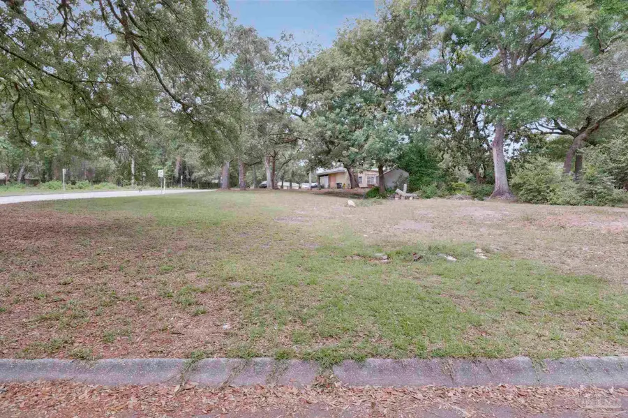 4891 Creighton Rd, Pensacola, FL 32504 - #2