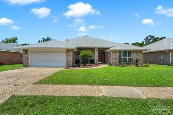 3149 Windjammer Ct, Pensacola, FL 32526