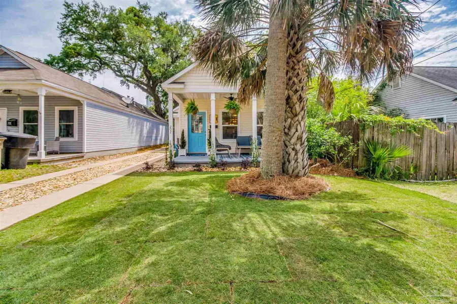 202 N Reus St, Pensacola, FL 32502 - #3