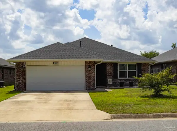 4241 Hazelhurst Dr, Pace, FL 32571