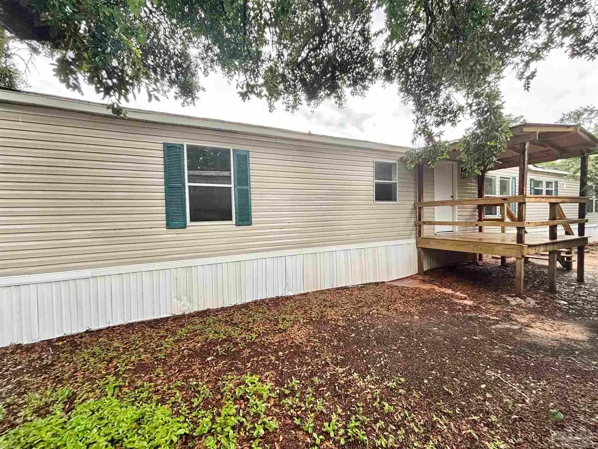 1816 St Mary Dr, Gulf Breeze, FL 32563 - #1