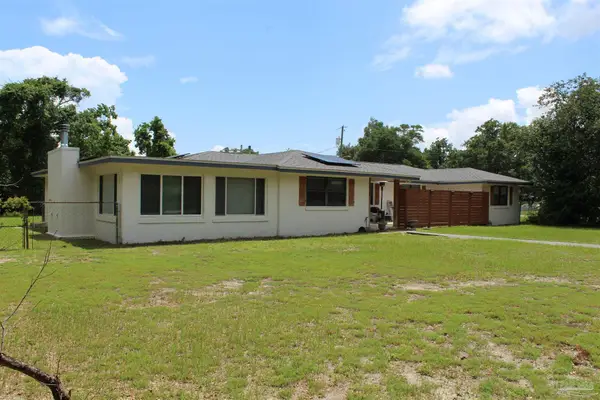1975 Heinrich St, Pensacola, FL 32507