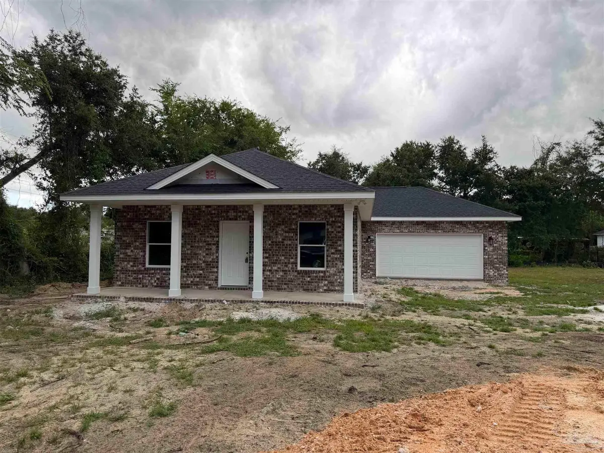 3914 Thornton St, Milton, FL 32571 - #1