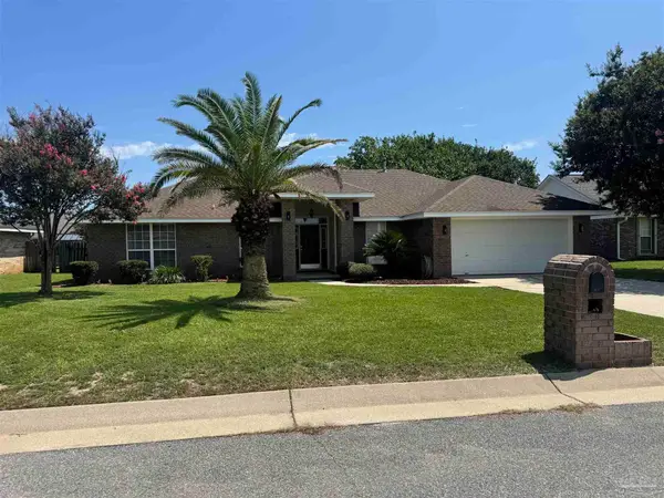 705 Ferdinand Dr, Pensacola, FL 32507