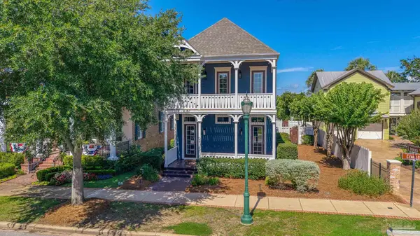144 Cevallos St, Pensacola, FL 32502
