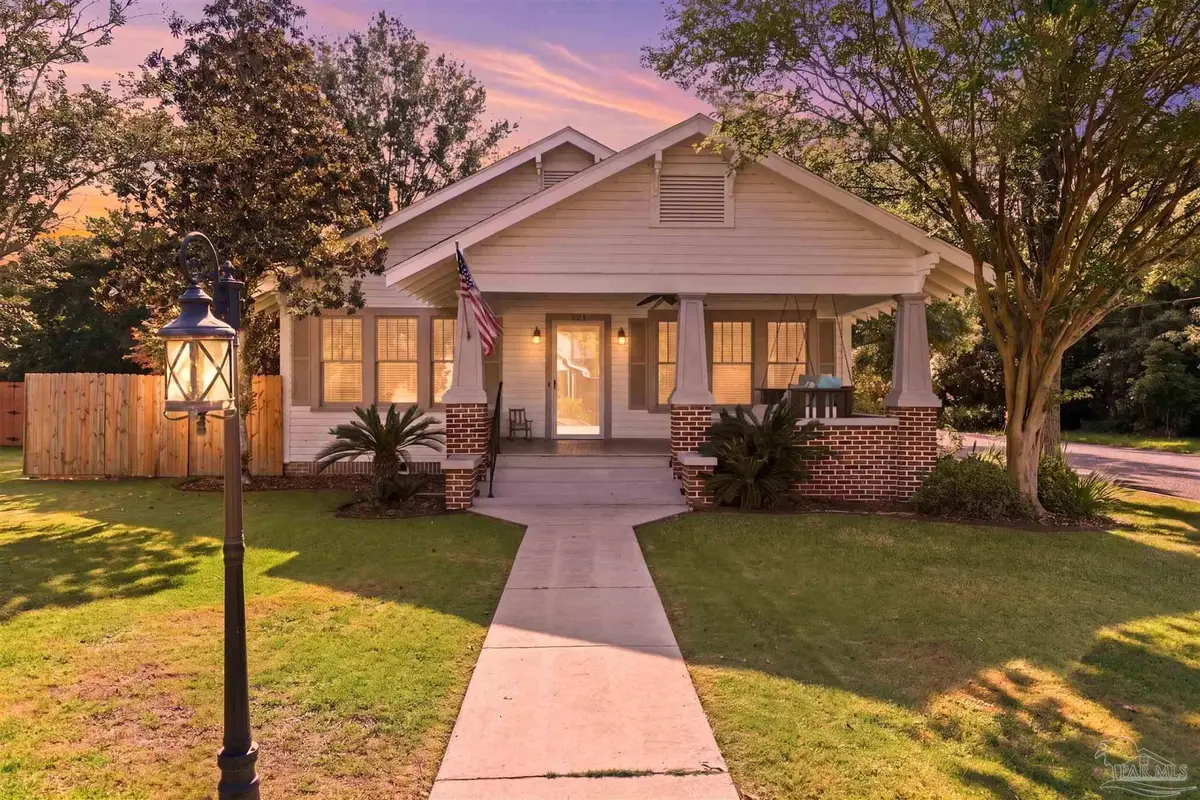 903 S Pensacola Ave, Atmore, AL 36502 - #1