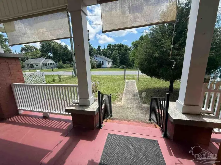 412 S 1st St, Pensacola, FL 32507 - #3