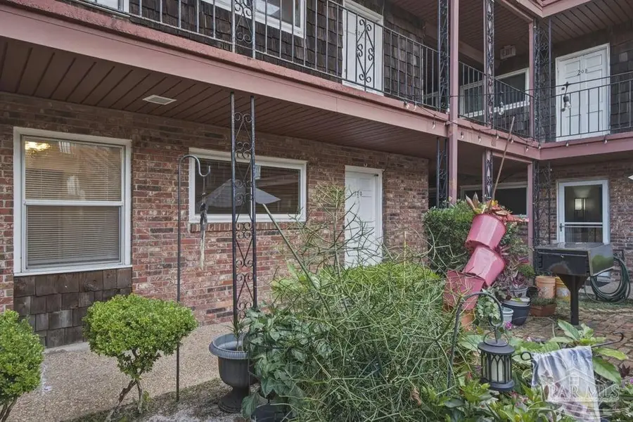 300 Bayou Blvd #123, Pensacola, FL 32503 - #2