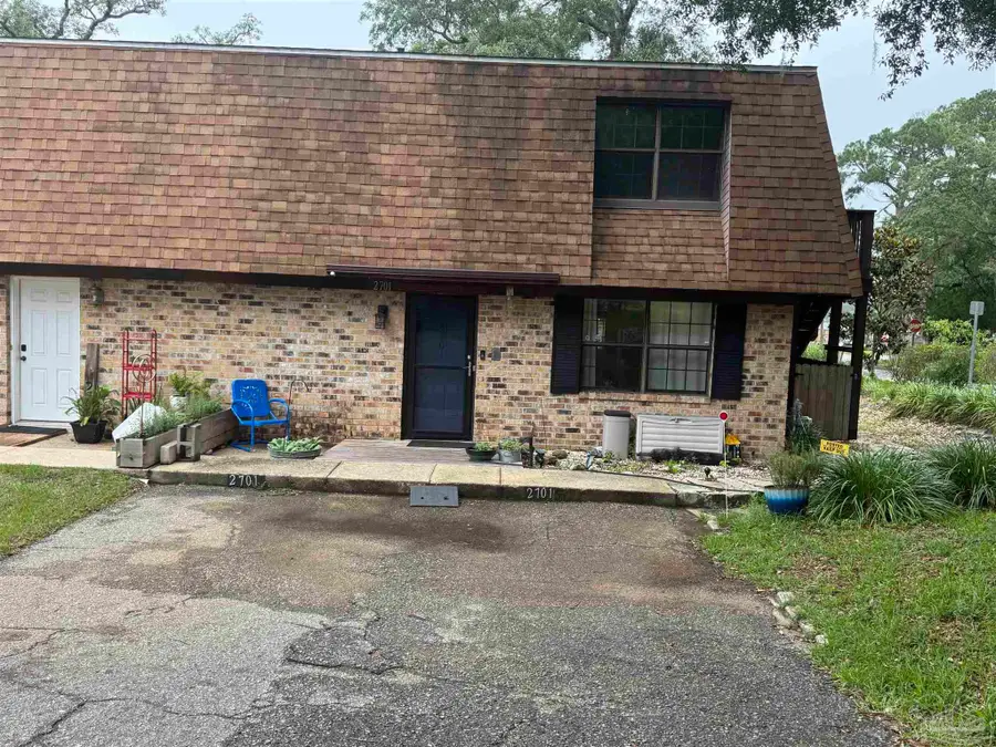 2701 E Desoto St, Pensacola, FL 32503 - #2