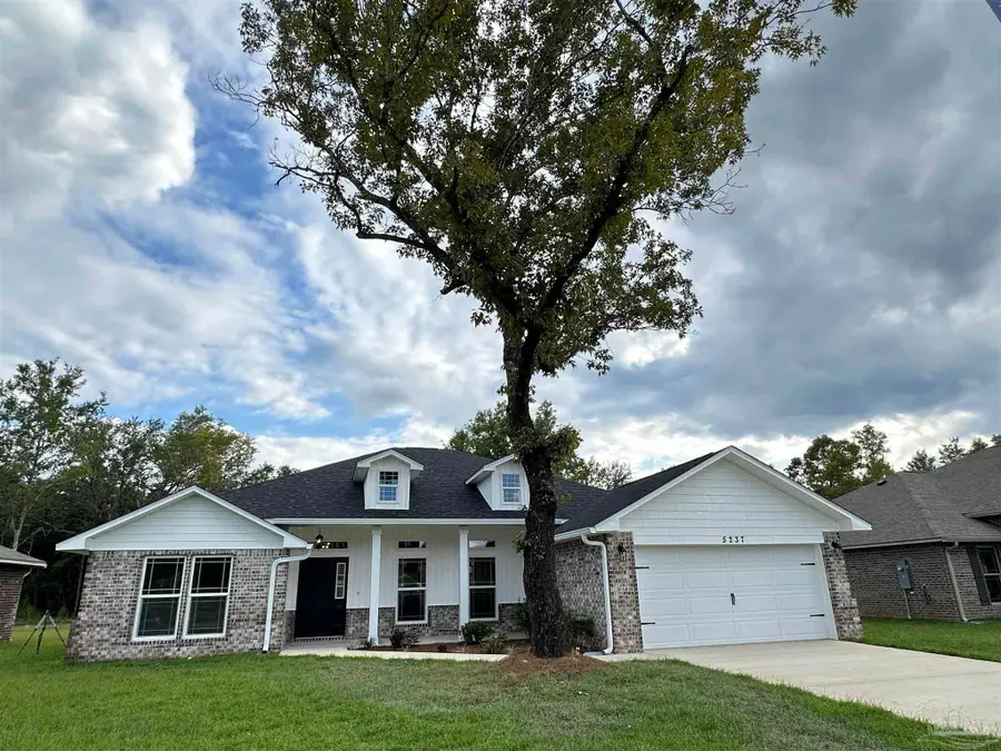 5195 Barnett Rd, Pace, FL 32571 - #2