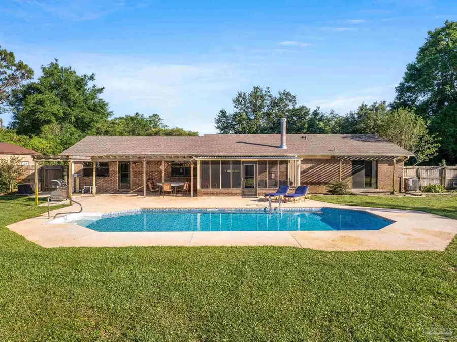2944 Rosa Del Villa Dr, Gulf Breeze, FL 32563 - #2
