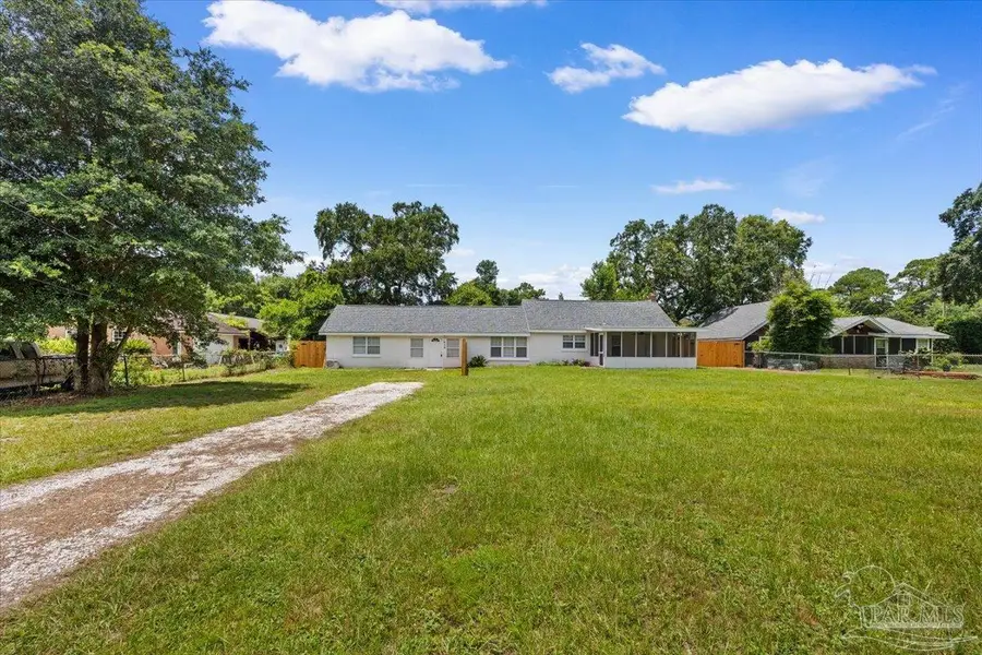 415 Colbert Ave, Pensacola, FL 32507 - #3