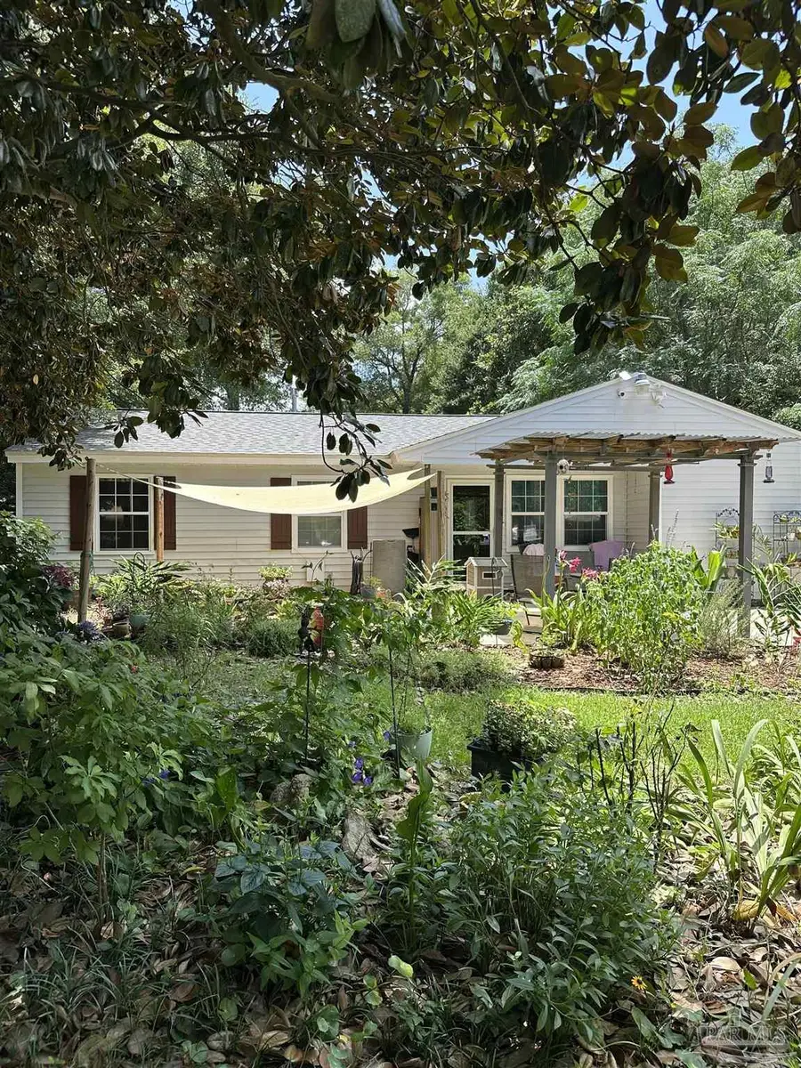 4679 Oakland Dr, Pensacola, FL 32526 - #3