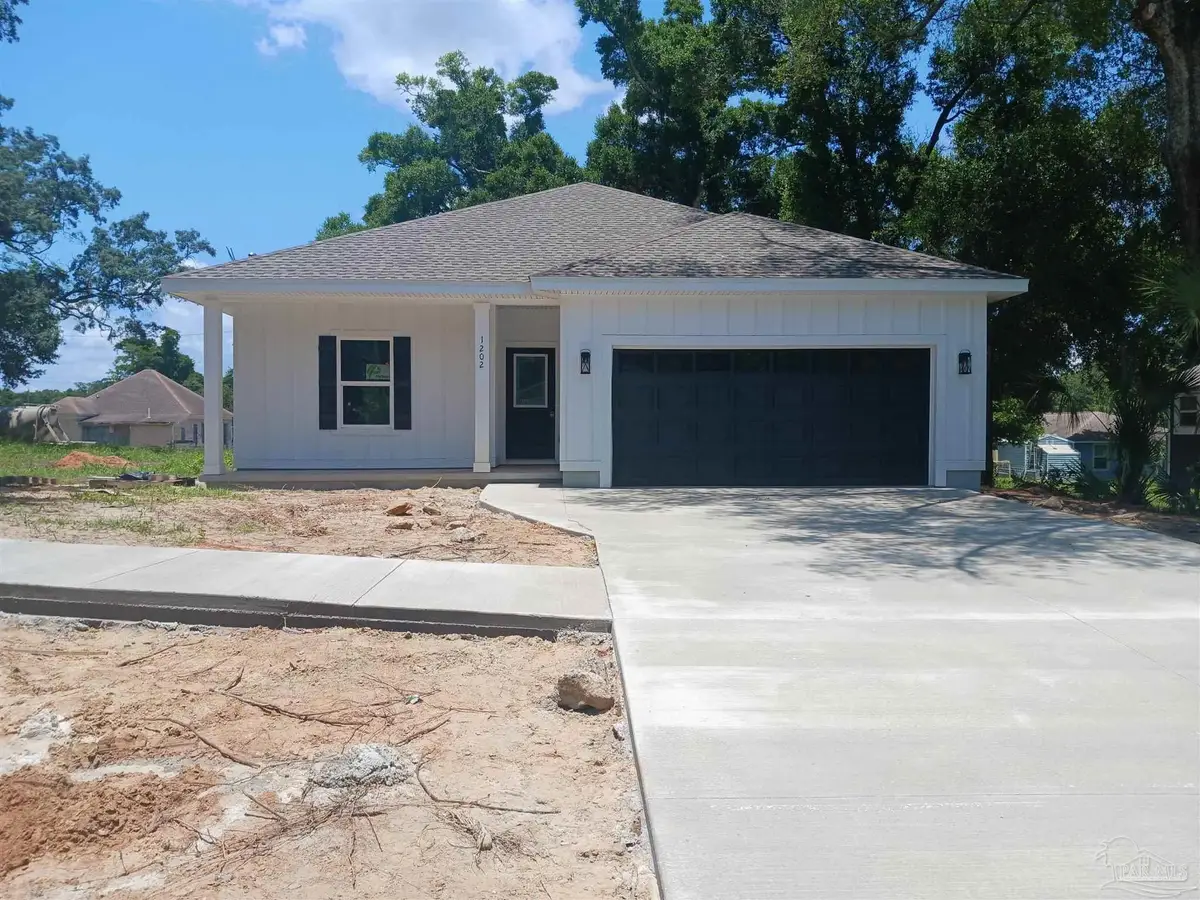 1202 W Lee St, Pensacola, FL 32501 - #1