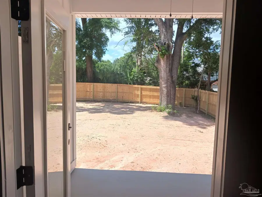 1202 W Lee St, Pensacola, FL 32501 - #2