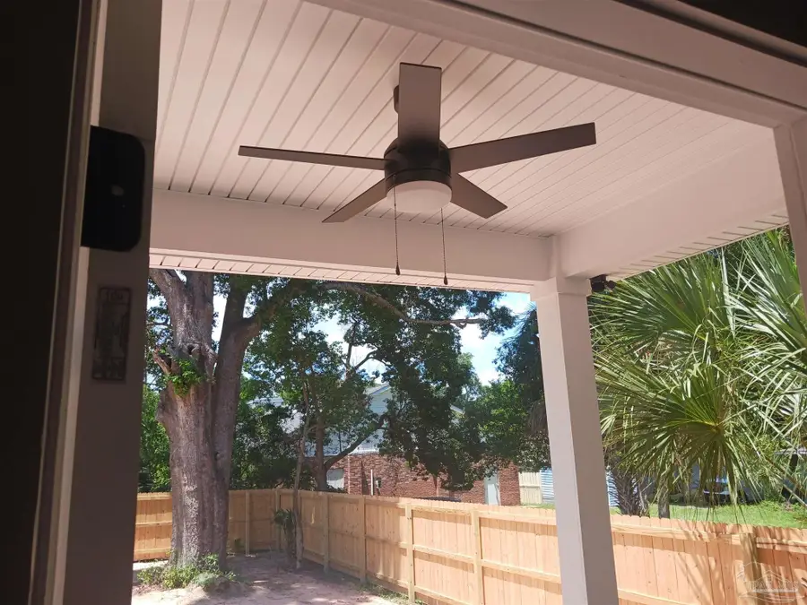1202 W Lee St, Pensacola, FL 32501 - #3