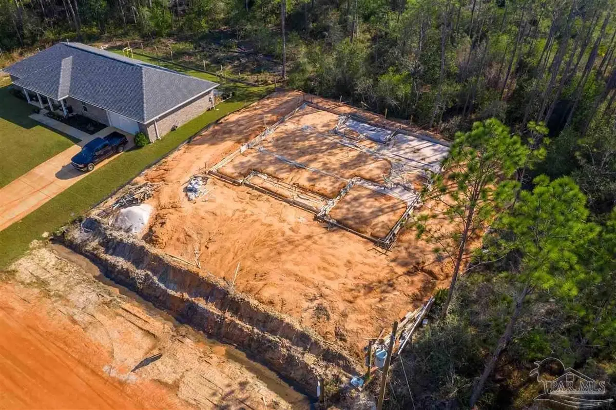 6633 Angle Rd, Navarre, FL 32566 - #1