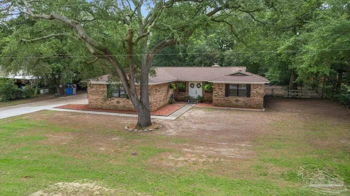 6020 Oakwood Dr, Milton, FL 32570 - #1