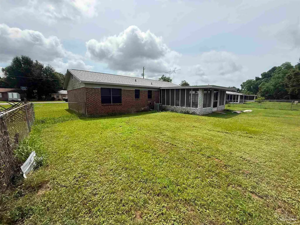4373 Pine Villa Cir, Pace, FL 32571 - #1