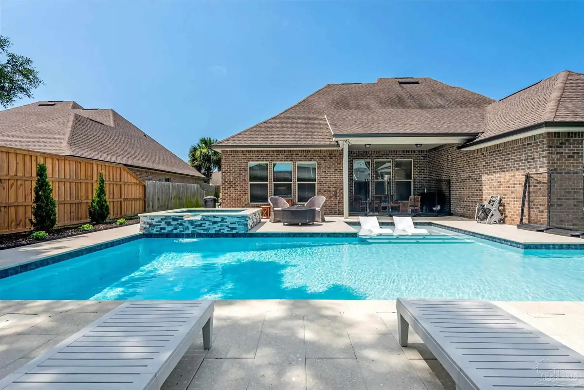 1525 Sabal Palm Dr, Gulf Breeze, FL 32563 - #1