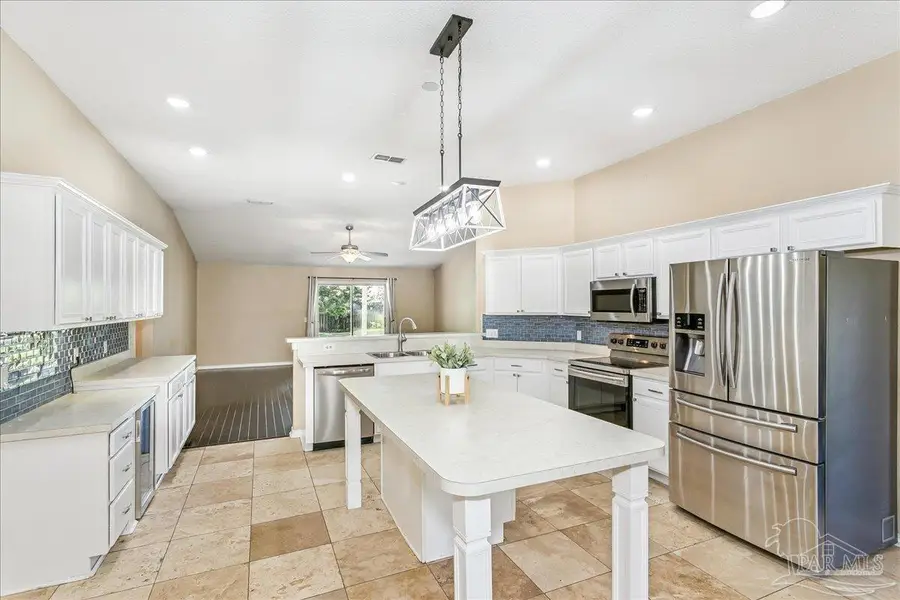 7791 Fenwick St, Navarre, FL 32566 - #2