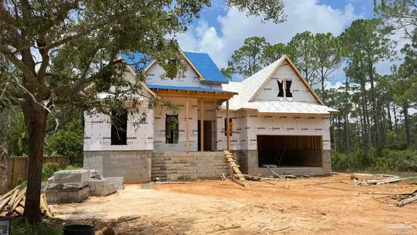 5581 Seascape Dr, Pensacola, FL 32507