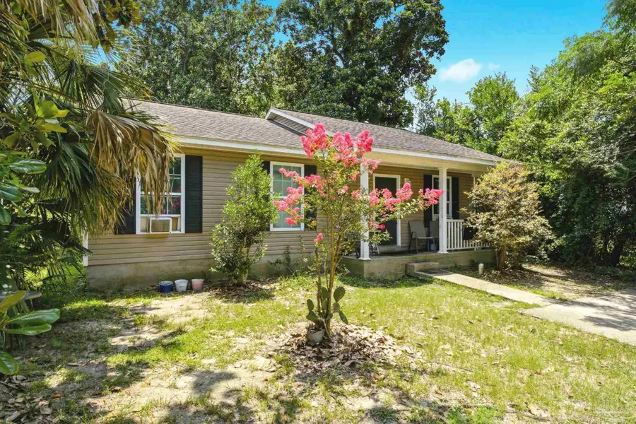 1717 W Gadsden St, Pensacola, FL 32501 - #2