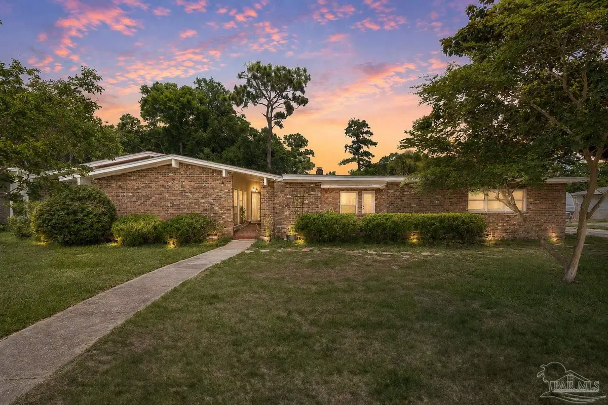 7970 Lancelot Dr, Pensacola, FL 32514 - #1