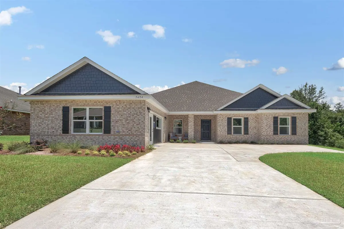 5494 Colinas Verde Dr, Milton, FL 32570 - #1