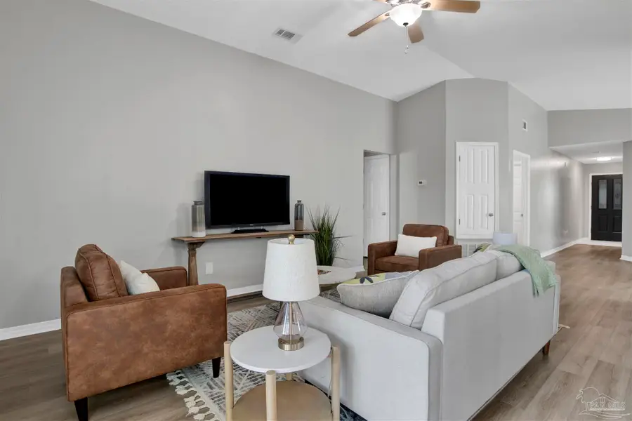 329 Mizzen Ln, Pensacola, FL 32507 - #2