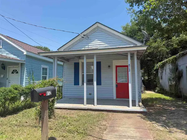 812 N D St, Pensacola, FL 32501