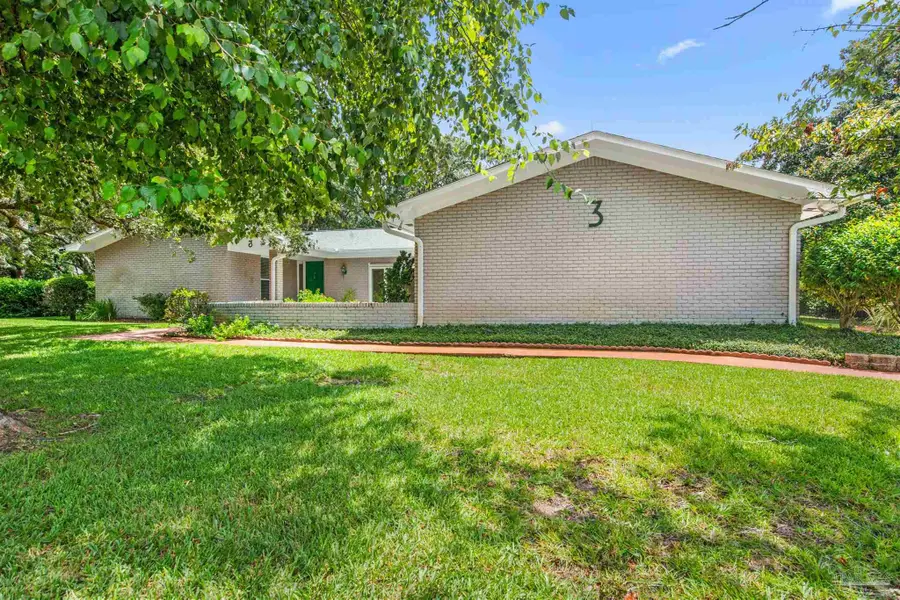 3 Navaho Dr, Pensacola, FL 32507 - #2