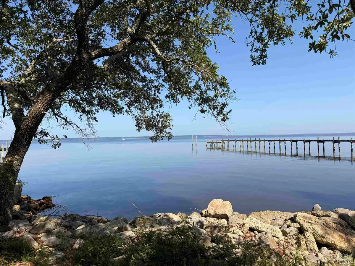879 Dolphin Rd, Milton, FL 32583 - #1