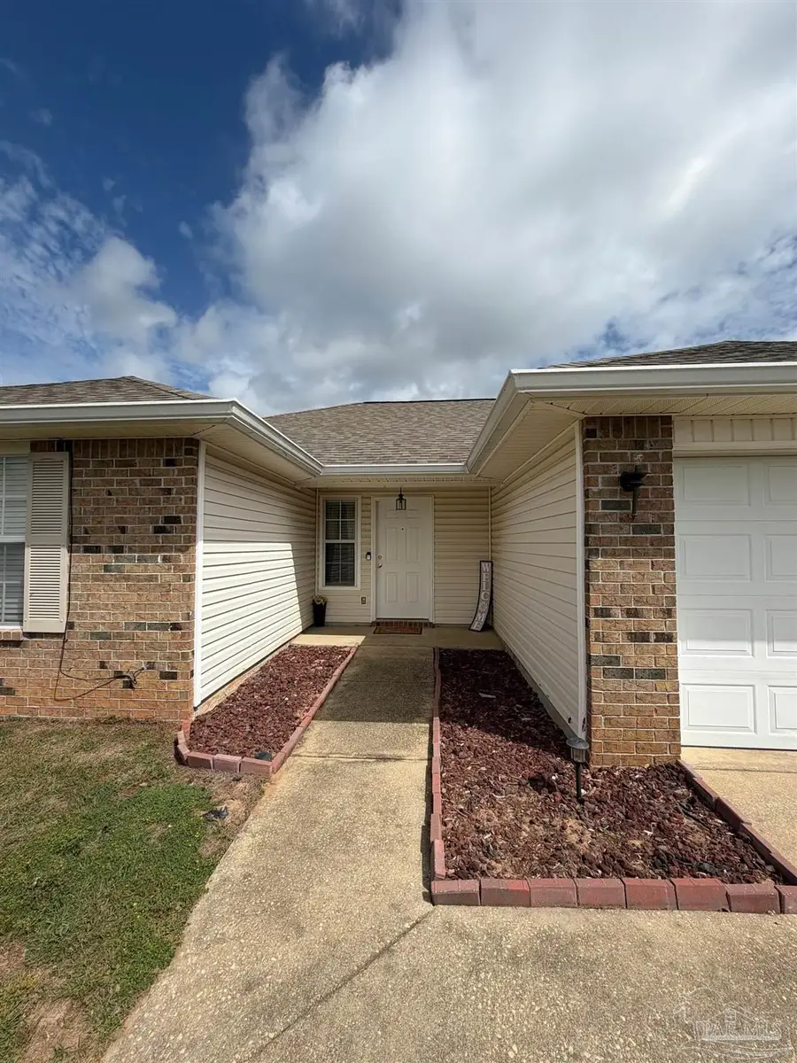 14 Remington, Pensacola, FL 32526 - #3