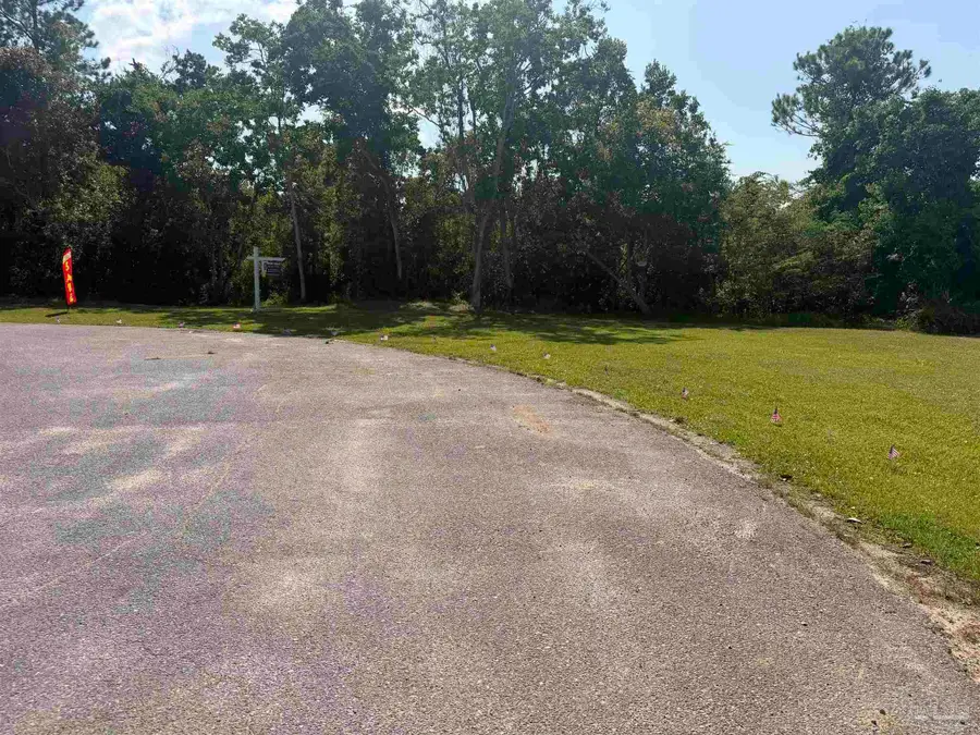 001 Soundview Trl, Gulf Breeze, FL 32561 - #2