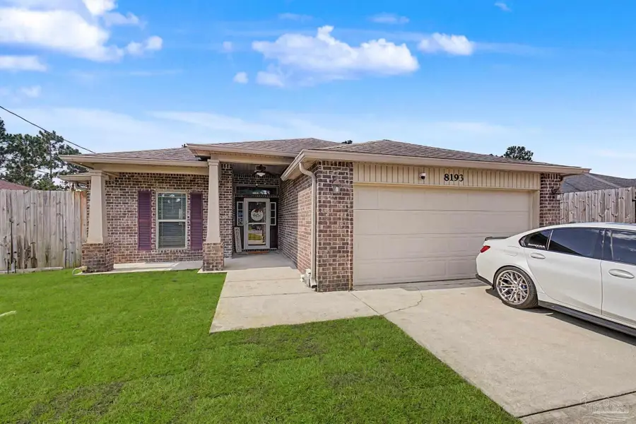 8193 Sierra St, Navarre, FL 32566 - #3