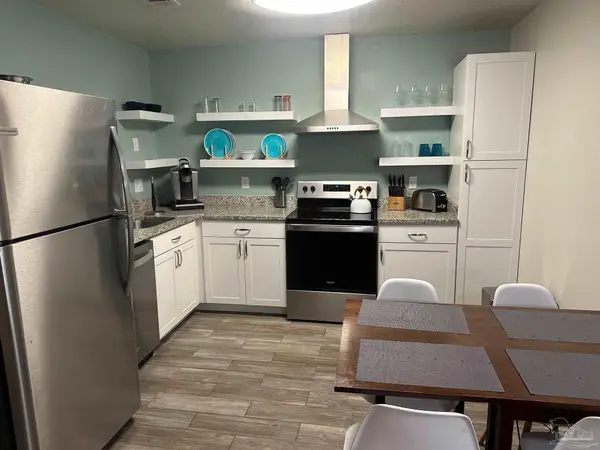 3208 Redwood Ln #115, Gulf Breeze, FL 32563