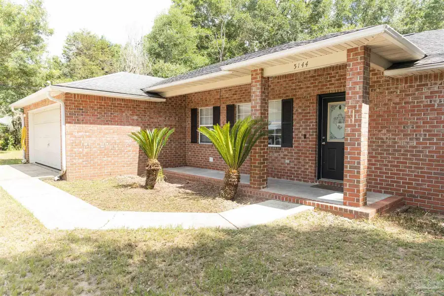 5144 Westport Dr, Milton, FL 32570 - #2