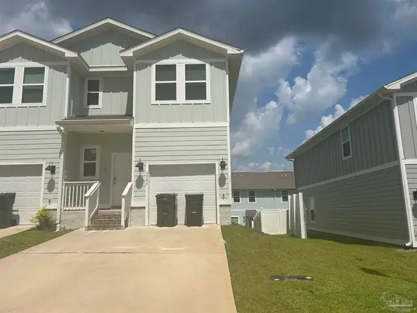 9506 Nature Creek Cir, Pensacola, FL 32526