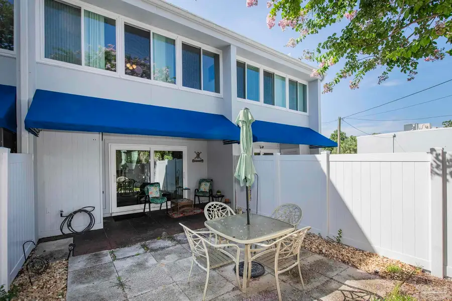 201 Pensacola Beach Rd #B18, Gulf Breeze, FL 32561 - #2