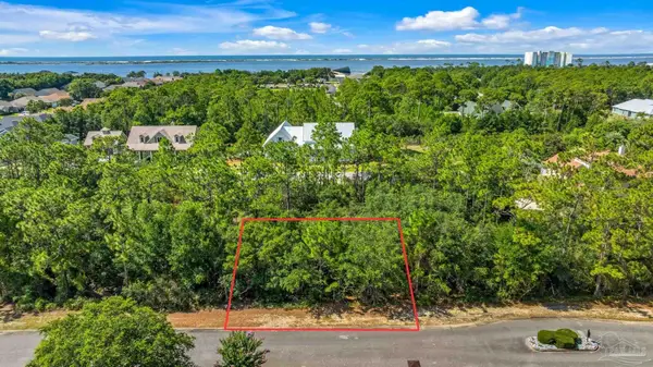 10691 Close Hauled Rd, Pensacola, FL 32507