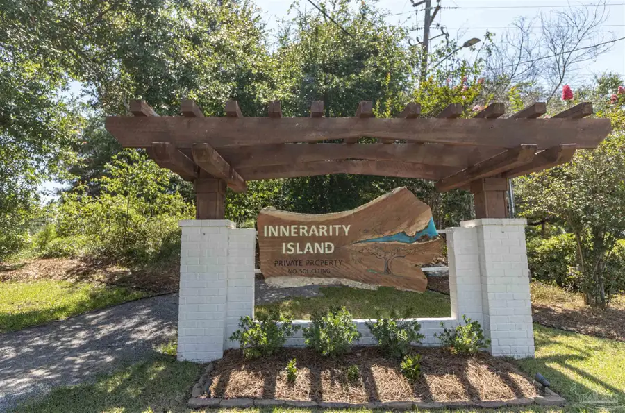 5309 N Shore Dr, Pensacola, FL 32507 - #2